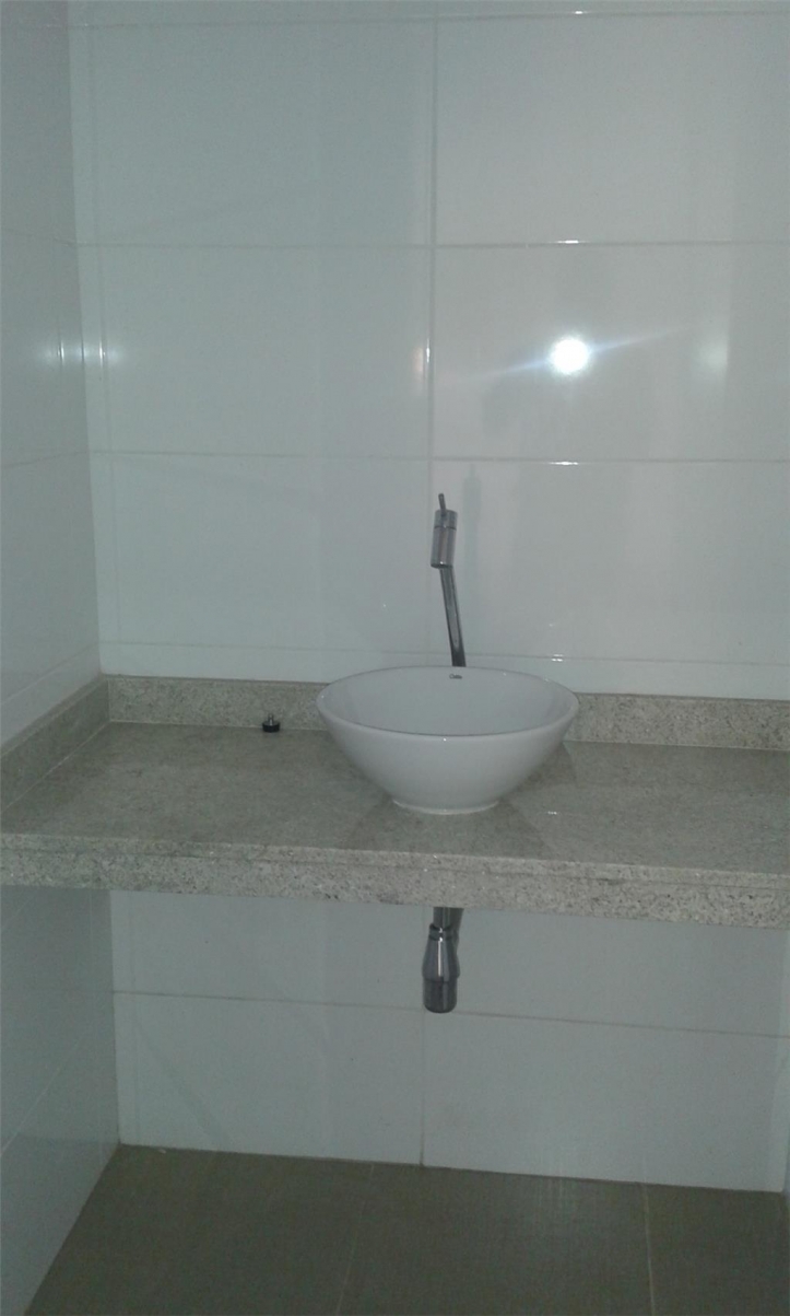 Apartamento à venda com 3 quartos, 87m² - Foto 35