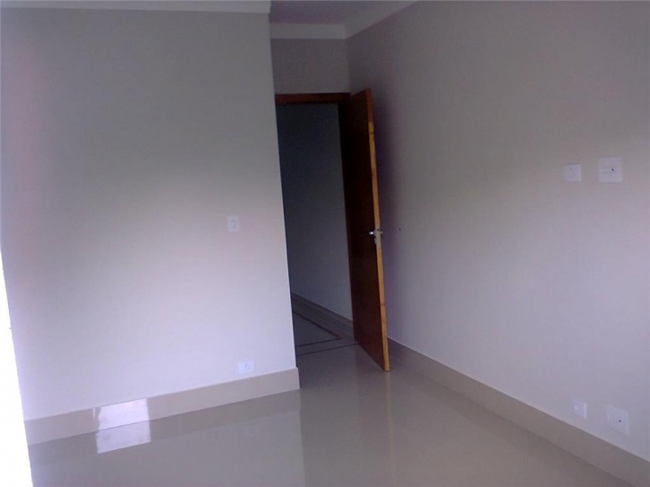 Sobrado à venda com 3 quartos, 157m² - Foto 5