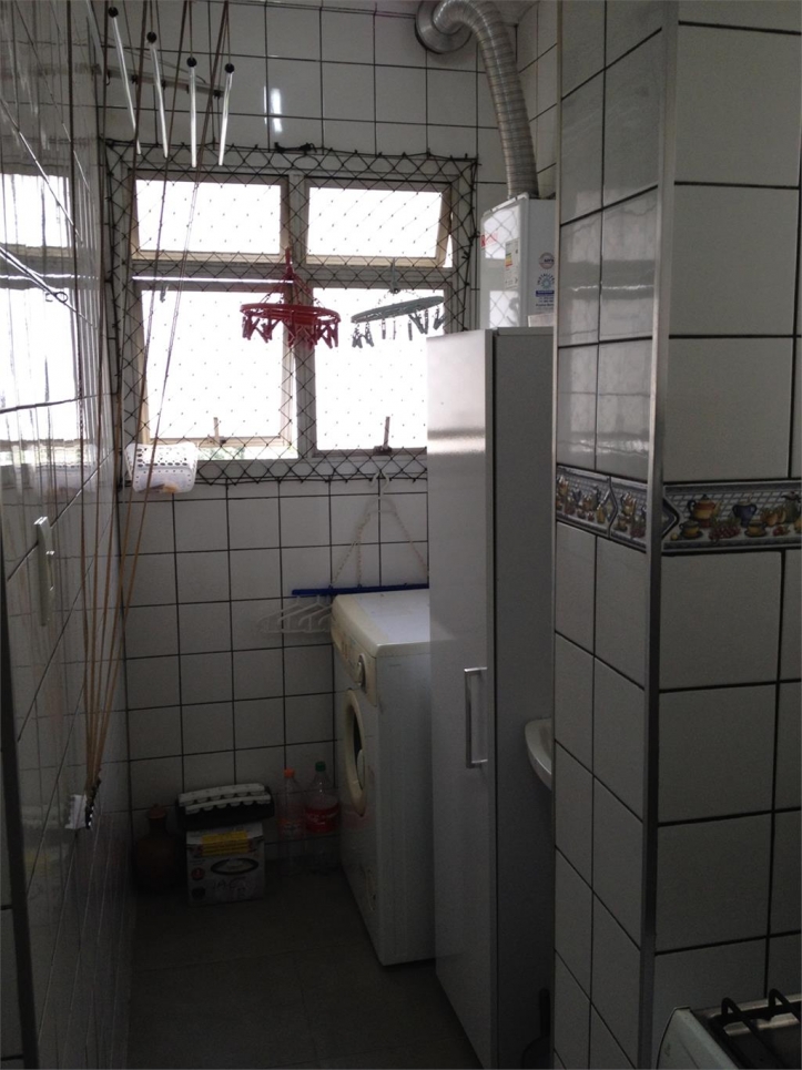 Apartamento à venda com 3 quartos, 75m² - Foto 26