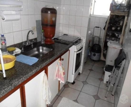 Apartamento à venda com 2 quartos, 56m² - Foto 11