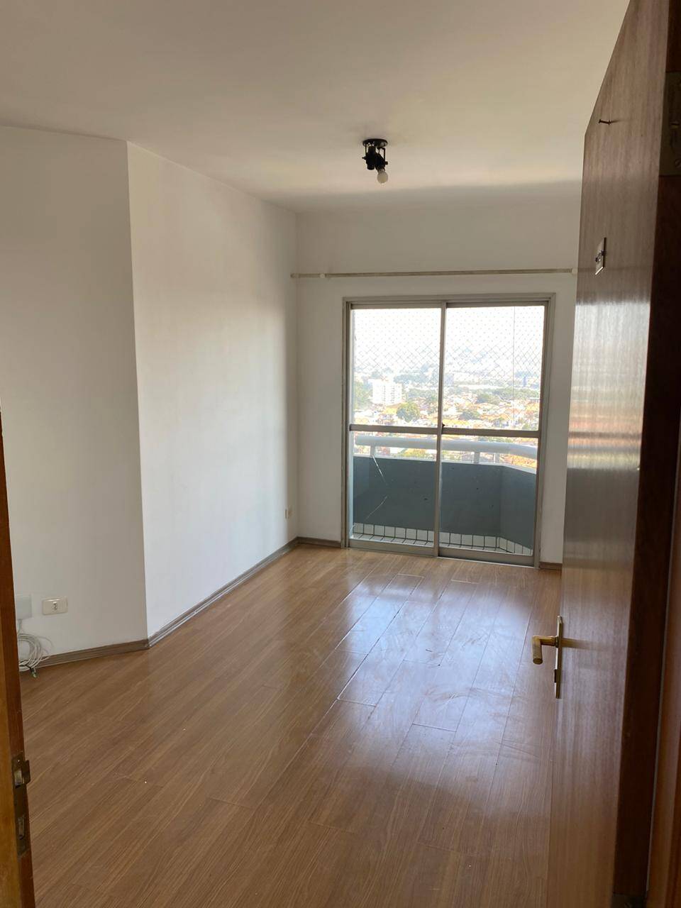 Apartamento para alugar com 2 quartos, 65m² - Foto 2