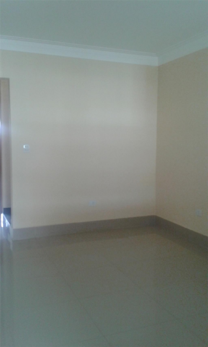 Sobrado à venda com 3 quartos, 130m² - Foto 2