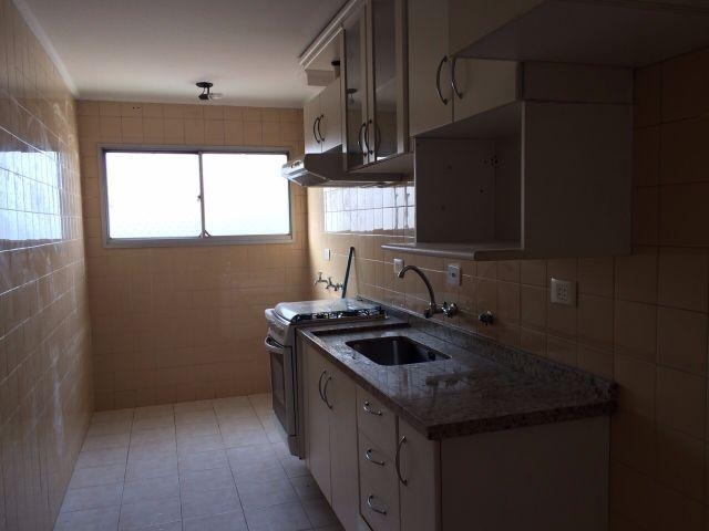 Apartamento à venda com 2 quartos, 55m² - Foto 4