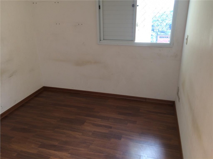 Apartamento à venda com 2 quartos, 56m² - Foto 11