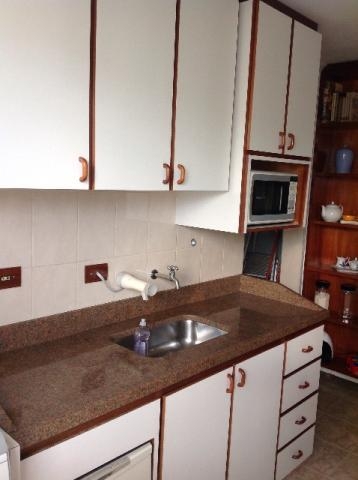 Apartamento à venda com 2 quartos, 62m² - Foto 10