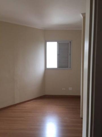 Apartamento à venda com 3 quartos, 85m² - Foto 4