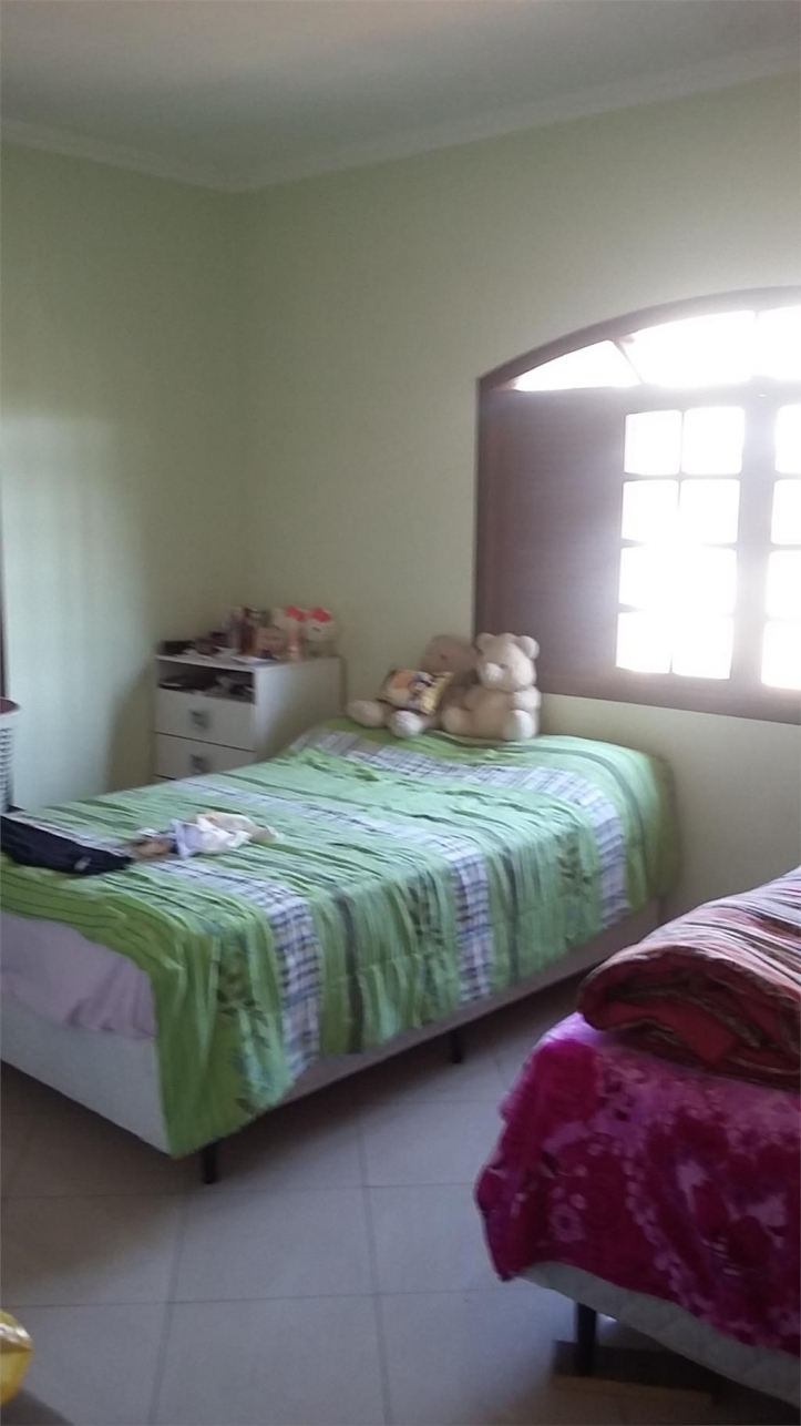 Sobrado à venda com 3 quartos, 300m² - Foto 12