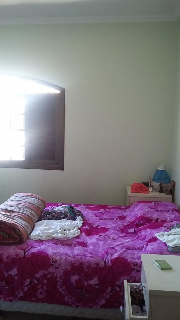 Sobrado à venda com 3 quartos, 300m² - Foto 13