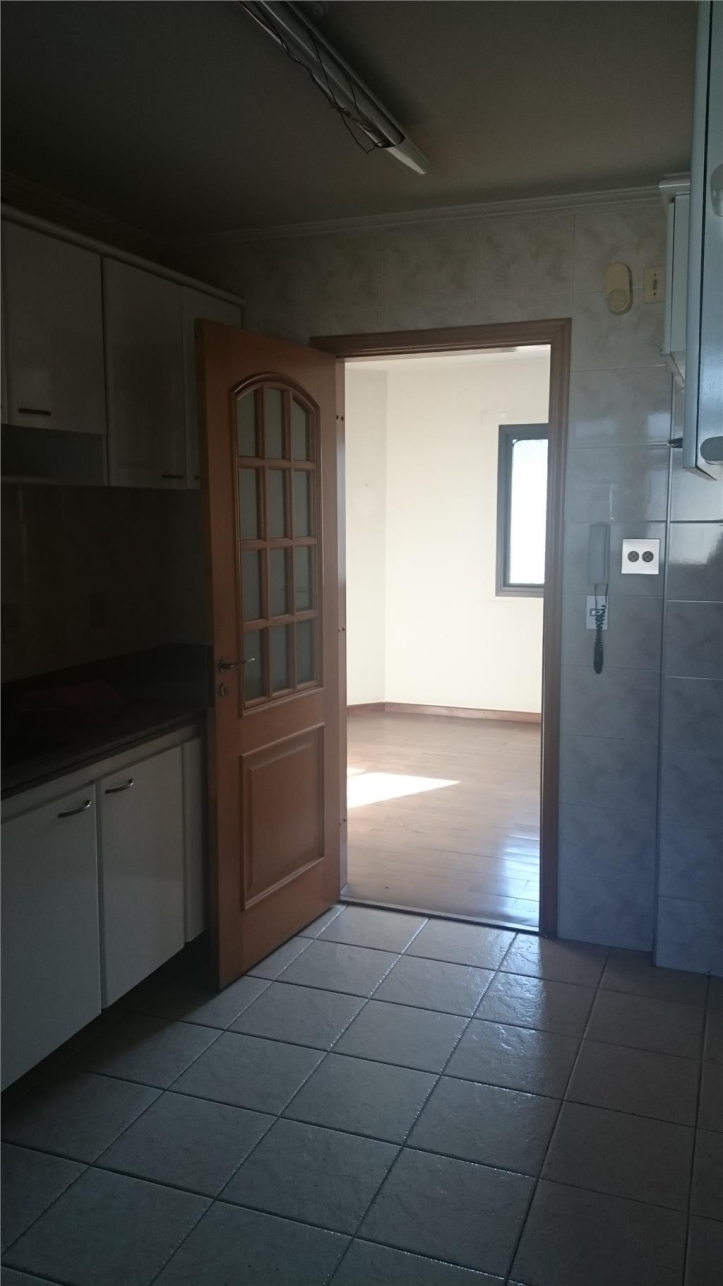 Apartamento à venda com 3 quartos, 92m² - Foto 4