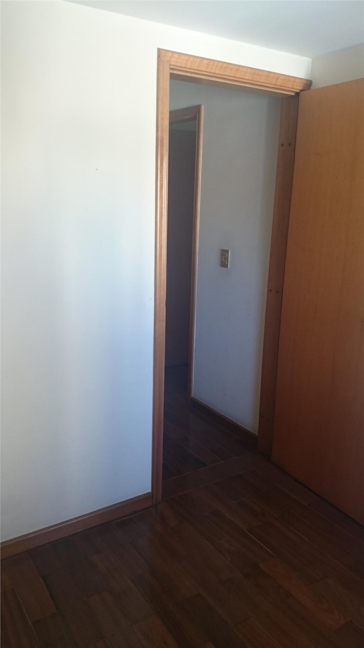 Apartamento à venda com 3 quartos, 92m² - Foto 17