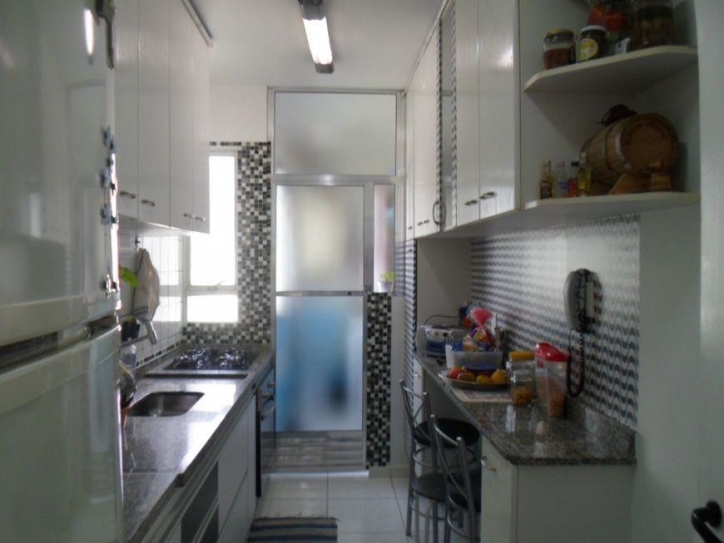 Apartamento à venda com 2 quartos, 53m² - Foto 10