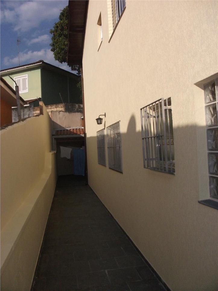 Sobrado à venda com 3 quartos, 140m² - Foto 11