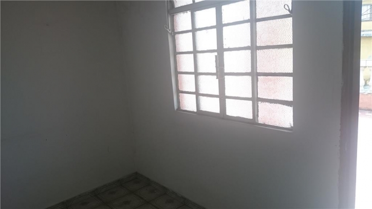 Casa à venda com 4 quartos, 230m² - Foto 3