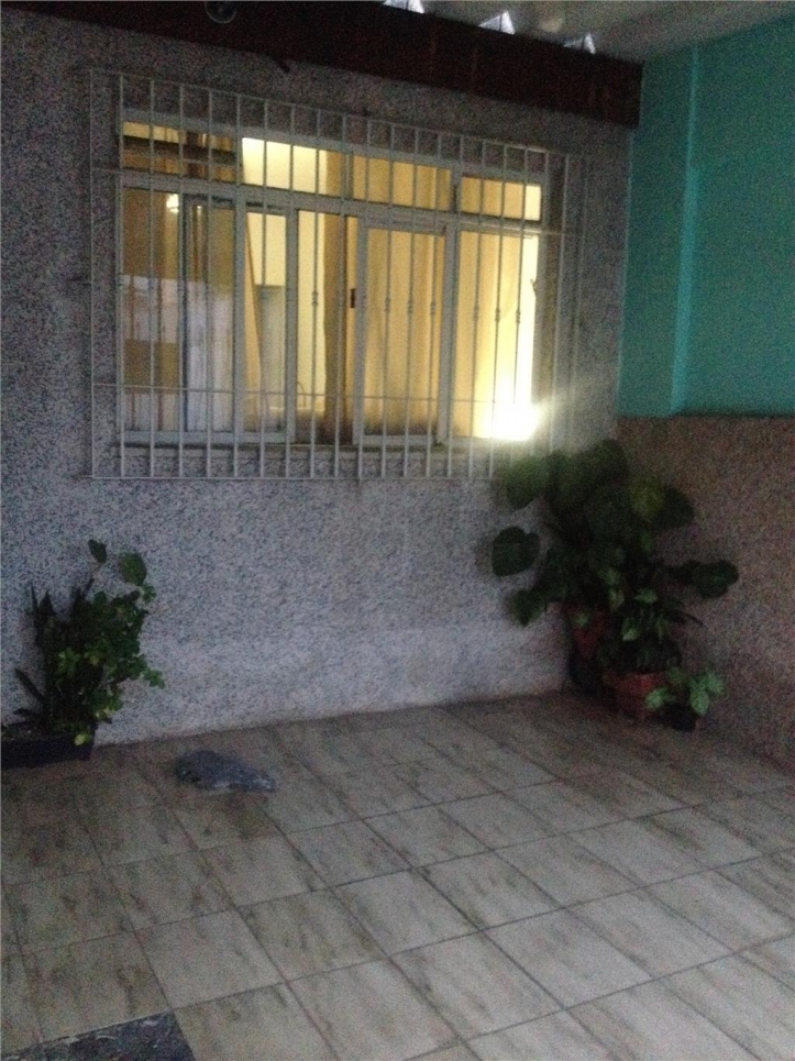 Sobrado à venda com 2 quartos, 150m² - Foto 1