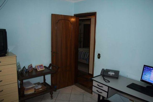 Apartamento para alugar com 3 quartos, 98m² - Foto 3