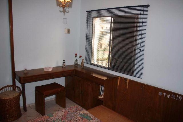 Apartamento para alugar com 3 quartos, 98m² - Foto 9