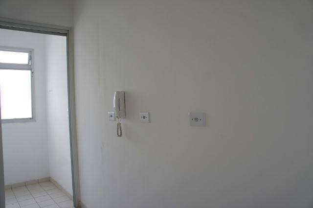 Apartamento à venda com 3 quartos, 62m² - Foto 2