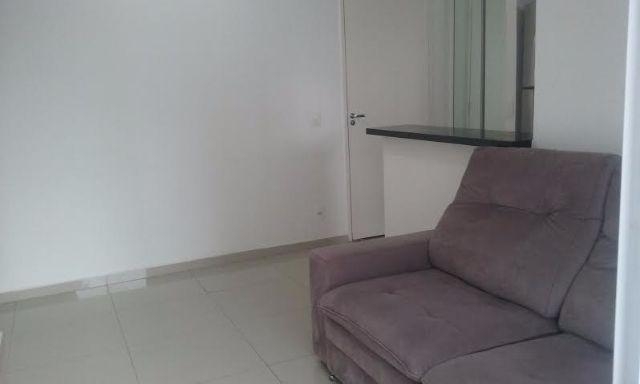 Apartamento à venda com 2 quartos, 50m² - Foto 2