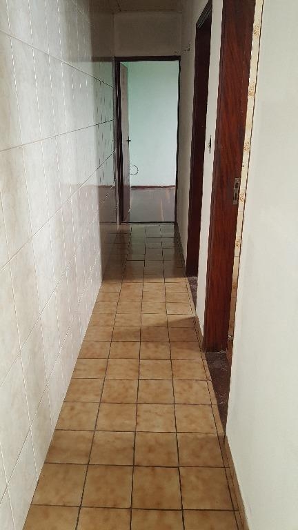 Casa à venda com 3 quartos, 80m² - Foto 18