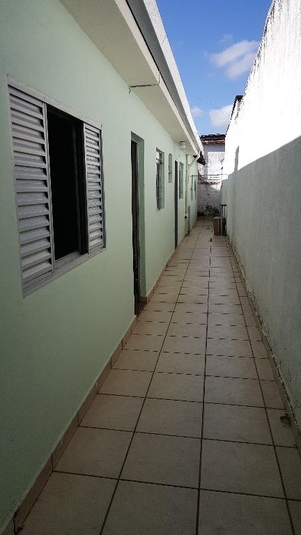 Casa à venda com 3 quartos, 80m² - Foto 19