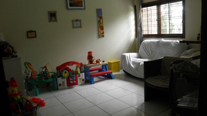 Sobrado à venda com 4 quartos, 185m² - Foto 1