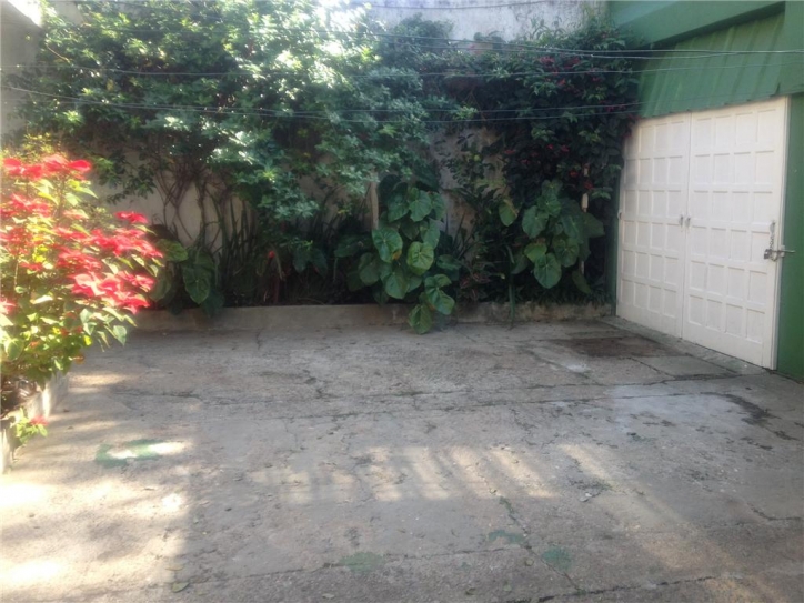 Sobrado à venda com 4 quartos, 185m² - Foto 12