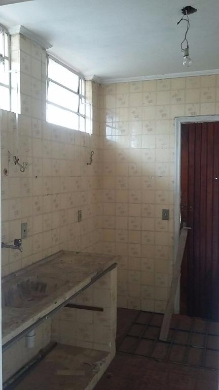 Casa à venda com 2 quartos, 95m² - Foto 12