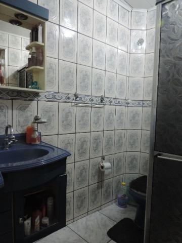 Casa à venda com 3 quartos, 250m² - Foto 2