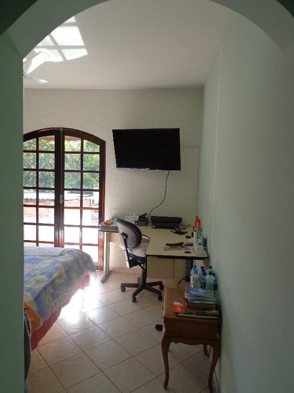 Sobrado à venda com 3 quartos, 160m² - Foto 20