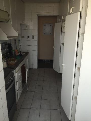 Apartamento à venda com 2 quartos, 60m² - Foto 10