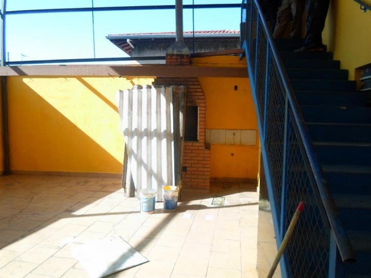 Casa para alugar com 5 quartos, 230m² - Foto 12