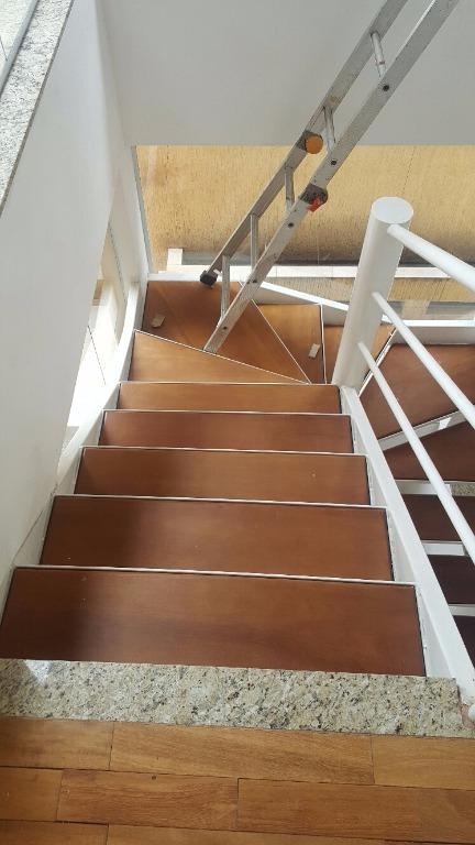 Sobrado à venda com 3 quartos, 244m² - Foto 28