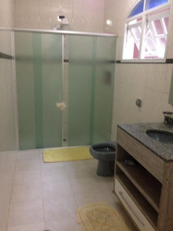 Sobrado à venda com 2 quartos, 220m² - Foto 13