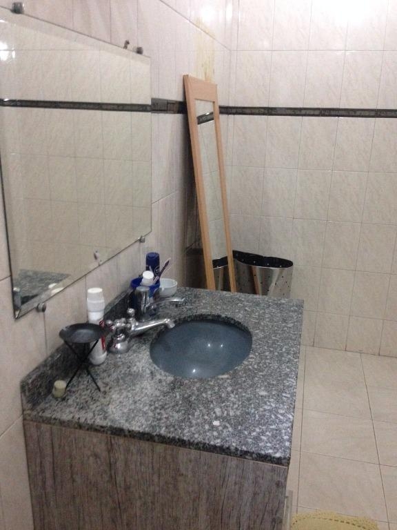 Sobrado à venda com 2 quartos, 220m² - Foto 14