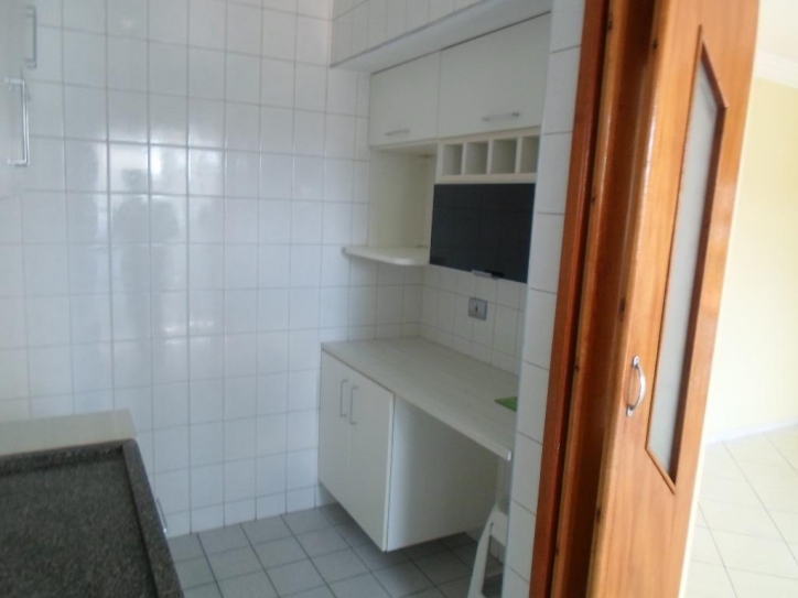 Apartamento para alugar com 2 quartos, 55m² - Foto 2