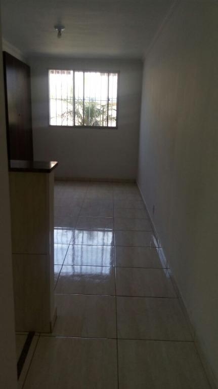 Apartamento à venda com 2 quartos, 48m² - Foto 13