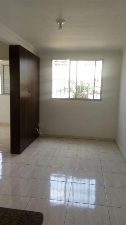 Apartamento à venda com 2 quartos, 48m² - Foto 14