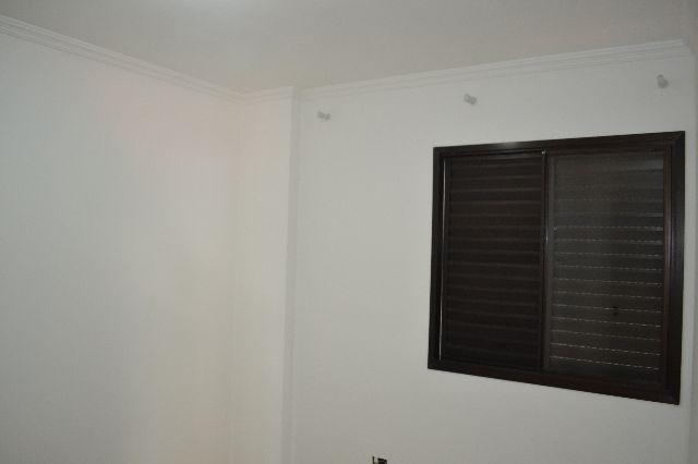 Apartamento à venda com 2 quartos, 62m² - Foto 16