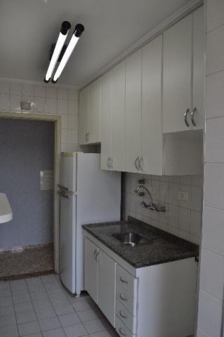 Apartamento à venda com 2 quartos, 62m² - Foto 19