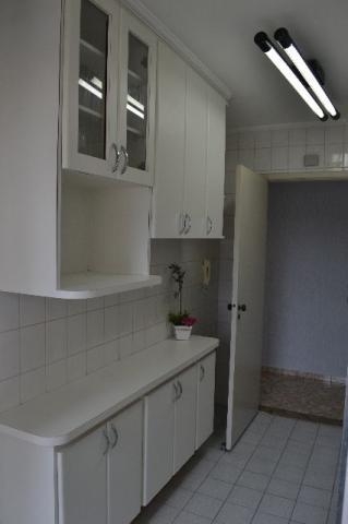 Apartamento à venda com 2 quartos, 62m² - Foto 22