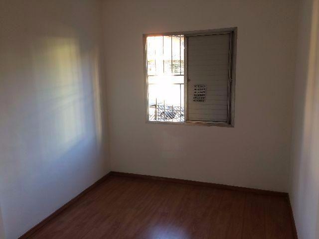 Apartamento à venda com 3 quartos, 67m² - Foto 3