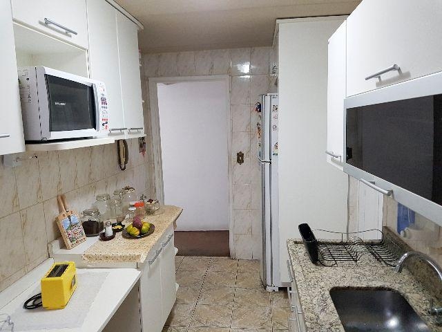 Apartamento à venda com 2 quartos, 68m² - Foto 6