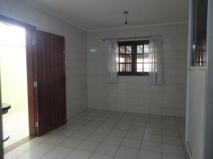 Sobrado à venda com 2 quartos, 150m² - Foto 9