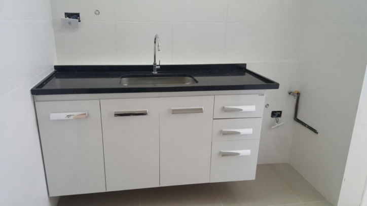 Apartamento à venda com 2 quartos, 60m² - Foto 15